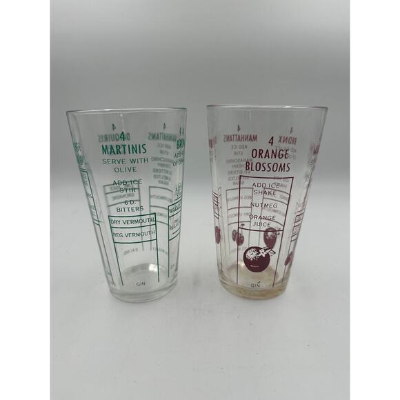 Federal Glass Other - Vtg Set of 2 Barware Federal Glass Shaker Tumbler Drink Mix Recipes Red & Green